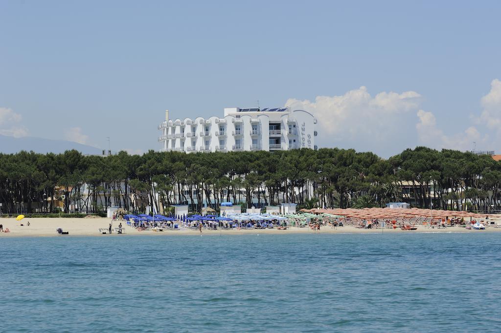 Hotel Lido Alba Adriatica Exterior foto